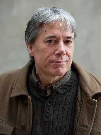 Image of author Chuck Collins